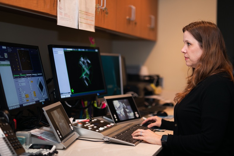 Internal vs External Radiation for Breast Cancer: How Do These Treatments Compare?